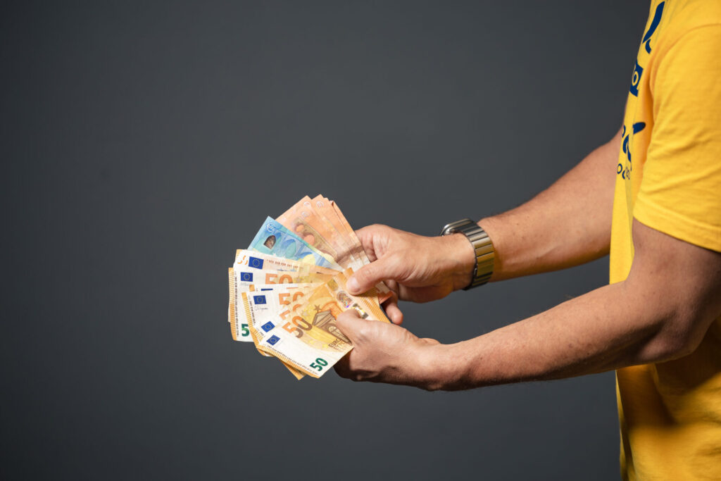 Bespaar tijd en kosten door verkiezingen OR te digitaliseren